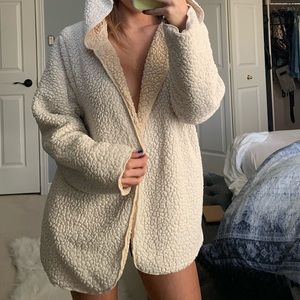 SUPER comfy reversible Teddy Sweater 🐻